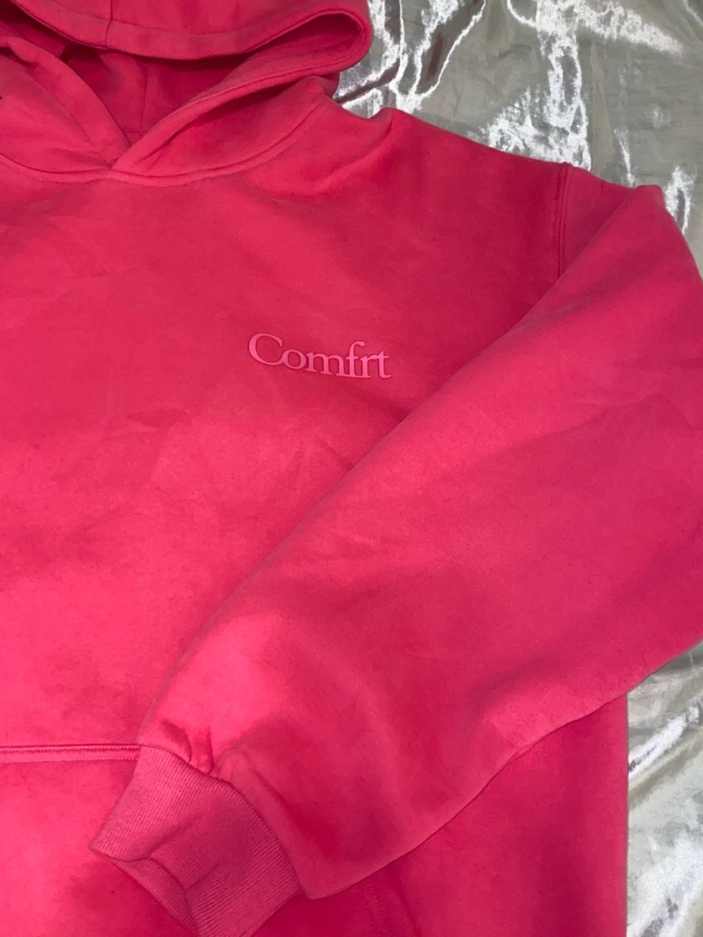Comfirt Women's Hot Pink Pullover Hoodie - Picture 2 of 3